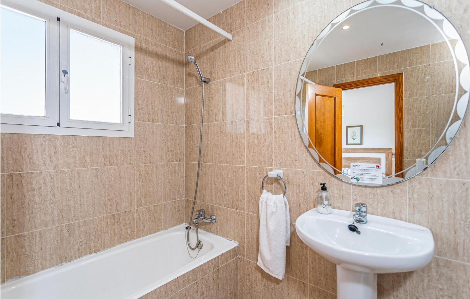 פורט ד'אלקודיה 4 Bedroom Beautiful Home In Alcudia מראה חיצוני תמונה