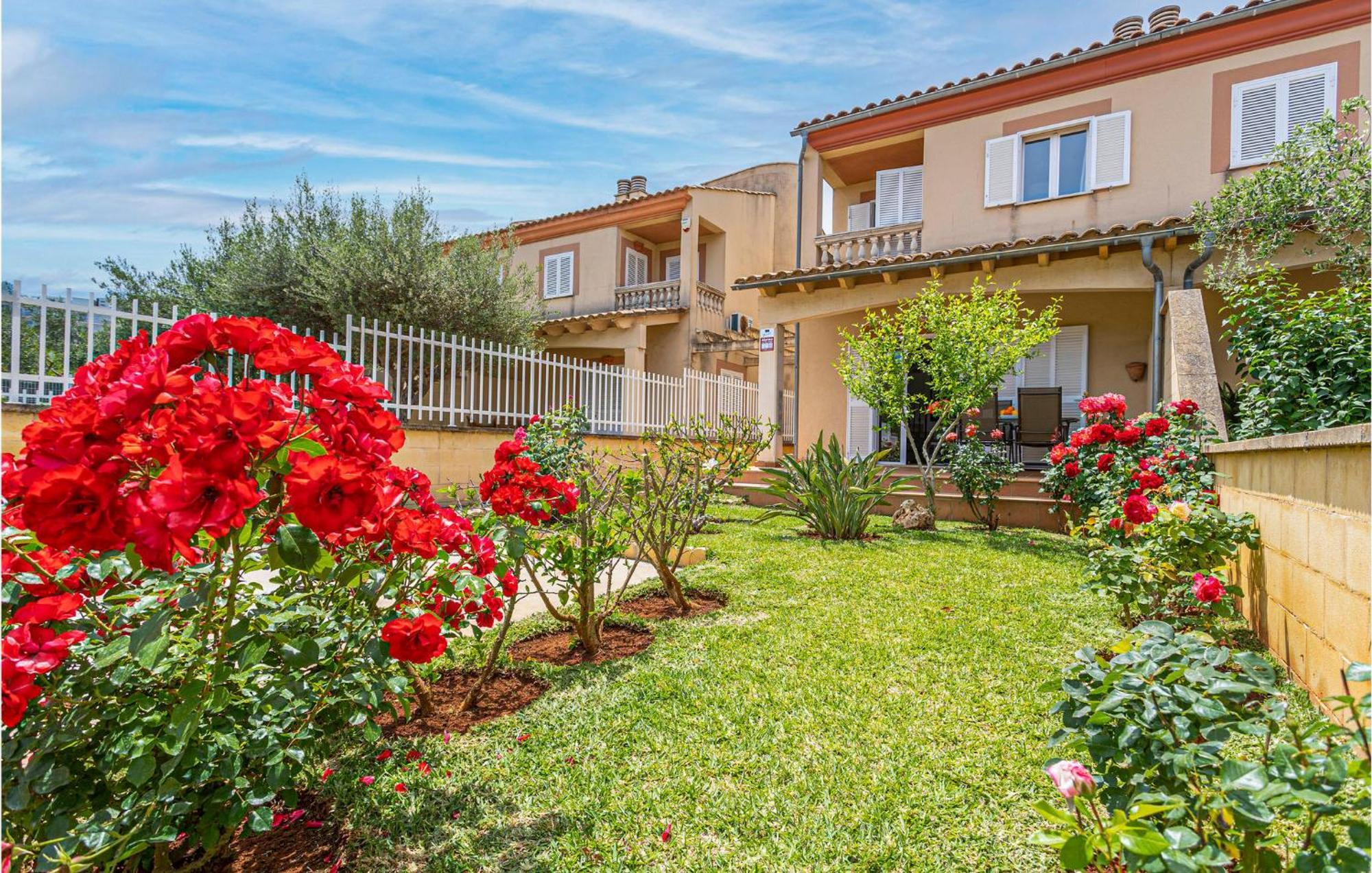 פורט ד'אלקודיה 4 Bedroom Beautiful Home In Alcudia מראה חיצוני תמונה